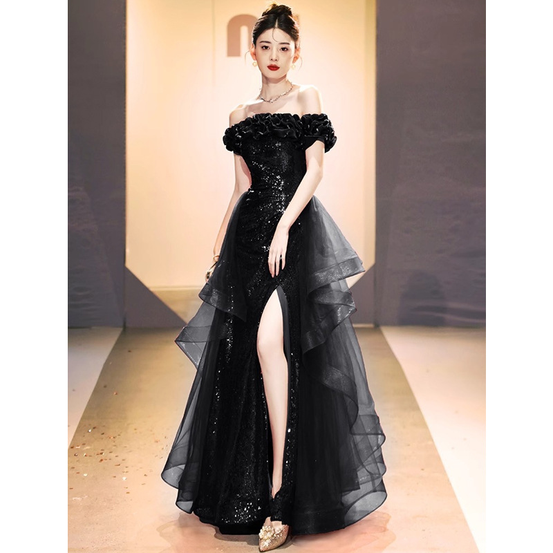 Đầm dạ hội lệch vai đen đính sequin ôm body dáng dài — Màu đen (lưới không thể tháo rời), Màu đỏ rượu vang (lưới không thể tháo rời)