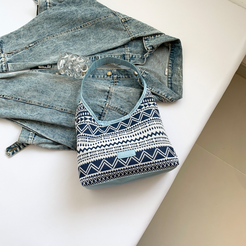 Bolsos de gran capacidad de estilo nacional 2024 bolsas de hombro de impresión de verano, bolsas de clase diarias de estudiantes de estilo exterior