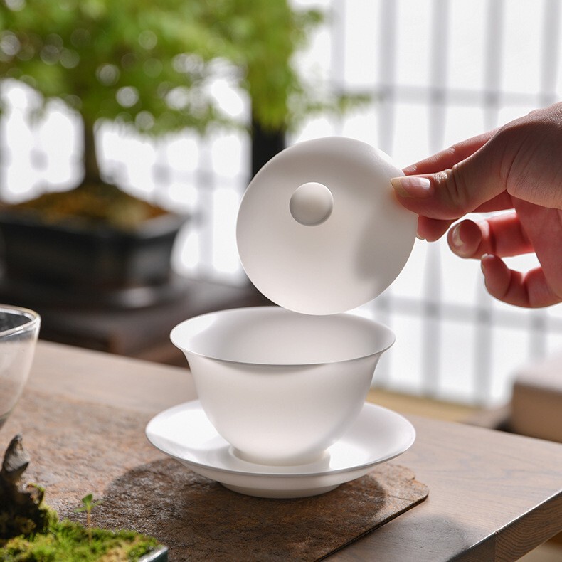 Dehua Plain-Fired Ice-Type Jade Porcelain Kung Fu Three-Talent Gaiwan Ceramic White Porcelain Bowl with Lid Tea Bowl Tea Cup Household Gift Tea Set Dehua Plain-Fired Ice-Type Jade Porcelain Kung Fu Three-Talent Gaiwan Ceramic White Porcelain Bowl with Lid Tea Bowl Tea Cup Household Gift Tea Set