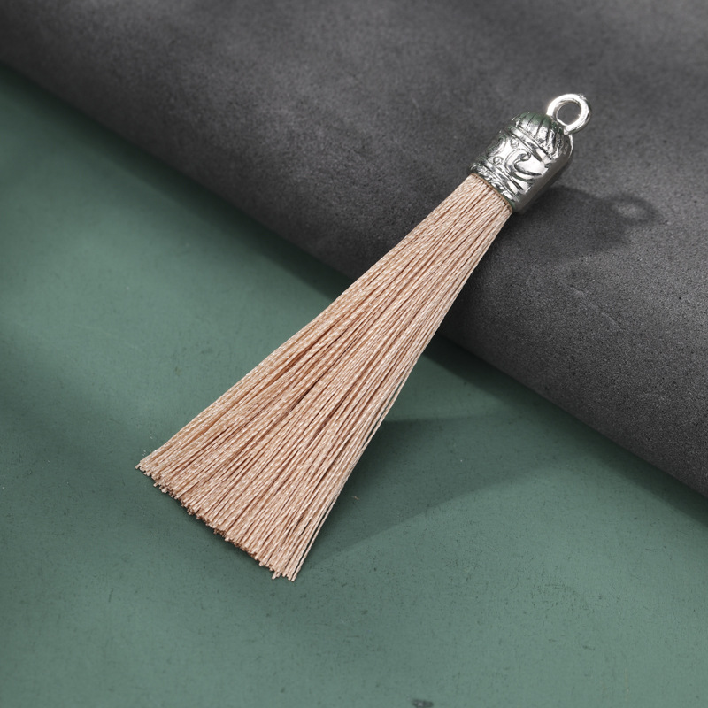 Tamaño pequeño tapa de aleación anillo borla DIY hecho a mano borla accesorios nudo chino Ropa Accesorios estilo antiguo colgante borla image 18