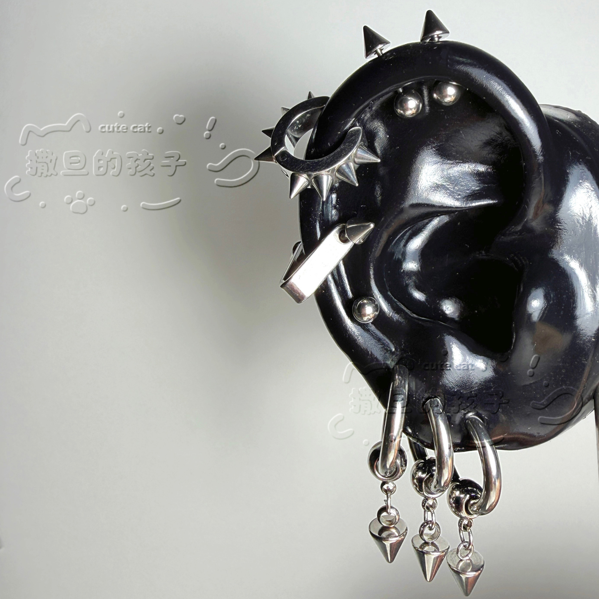 Pointed labret stud close-up product detail