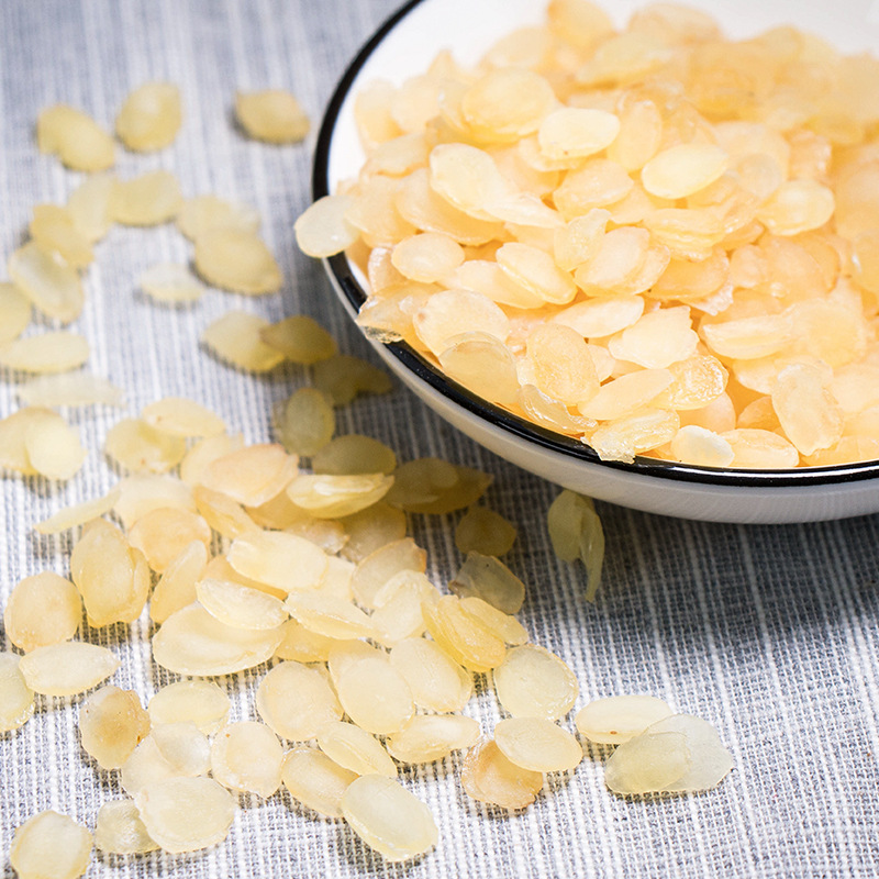 Sesame seeds from Yunnan, single or double pods, sugar-free, can be matched with peach resin and snow fawn, direct sales from the origin, snow lotus seeds shipped per piece.