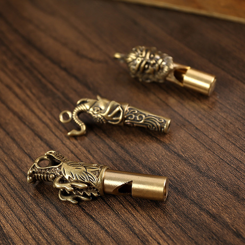 Brass whistle key chain pendant Coach pure copper faucet whistle Outdoor metal crafts small commodity accessories