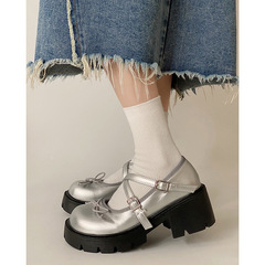 Black round toe versatile jk thick-soled small leather shoes for women 2024 new summer retro French shallow mouth Mary Jane shoes