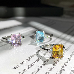 Versa跨境直播戒指女 微鑲精緻小巧仿托帕淺海藍方形少女粉食指環