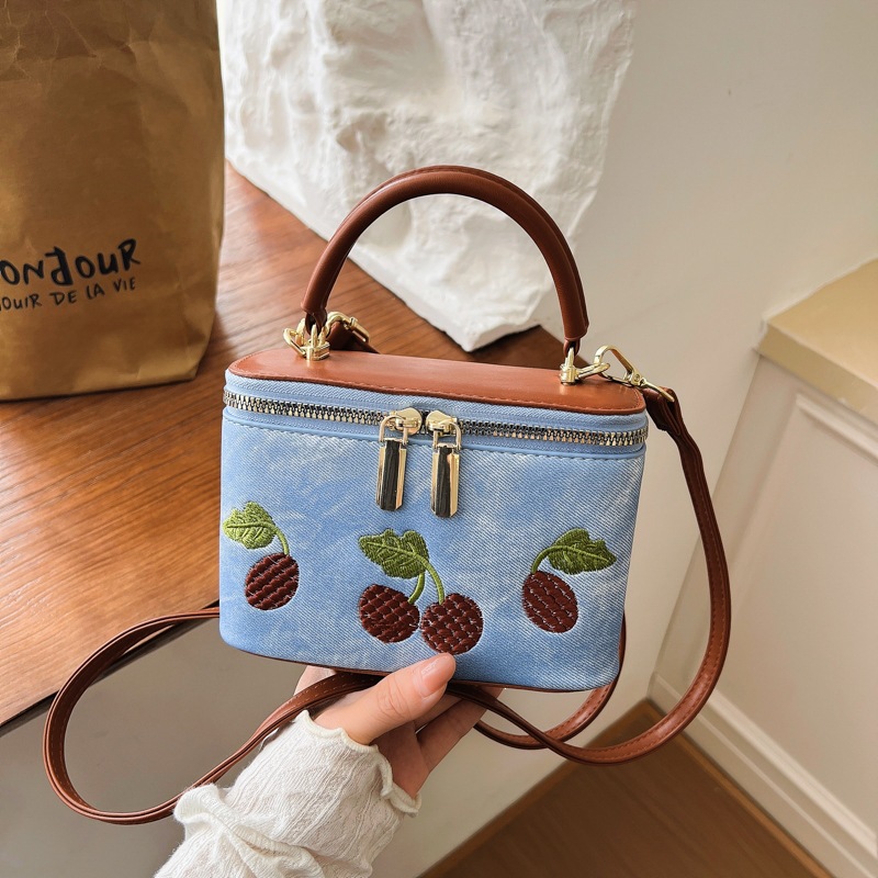 Diseño extranjero bolso de mano bolso de mujer nuevo estilo de verano popular bordado diario hombro inclinado bolso de mujer image 10