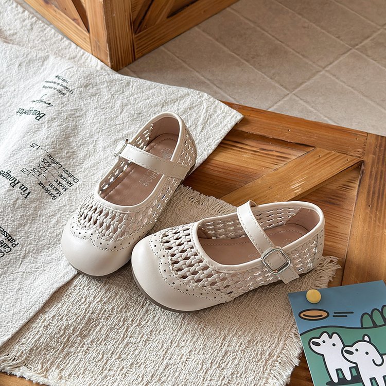 Zapatos de moda para niñas versátiles 2026 verano nuevos zapatos casuales transpirables para niños zapatos marizhen image 7