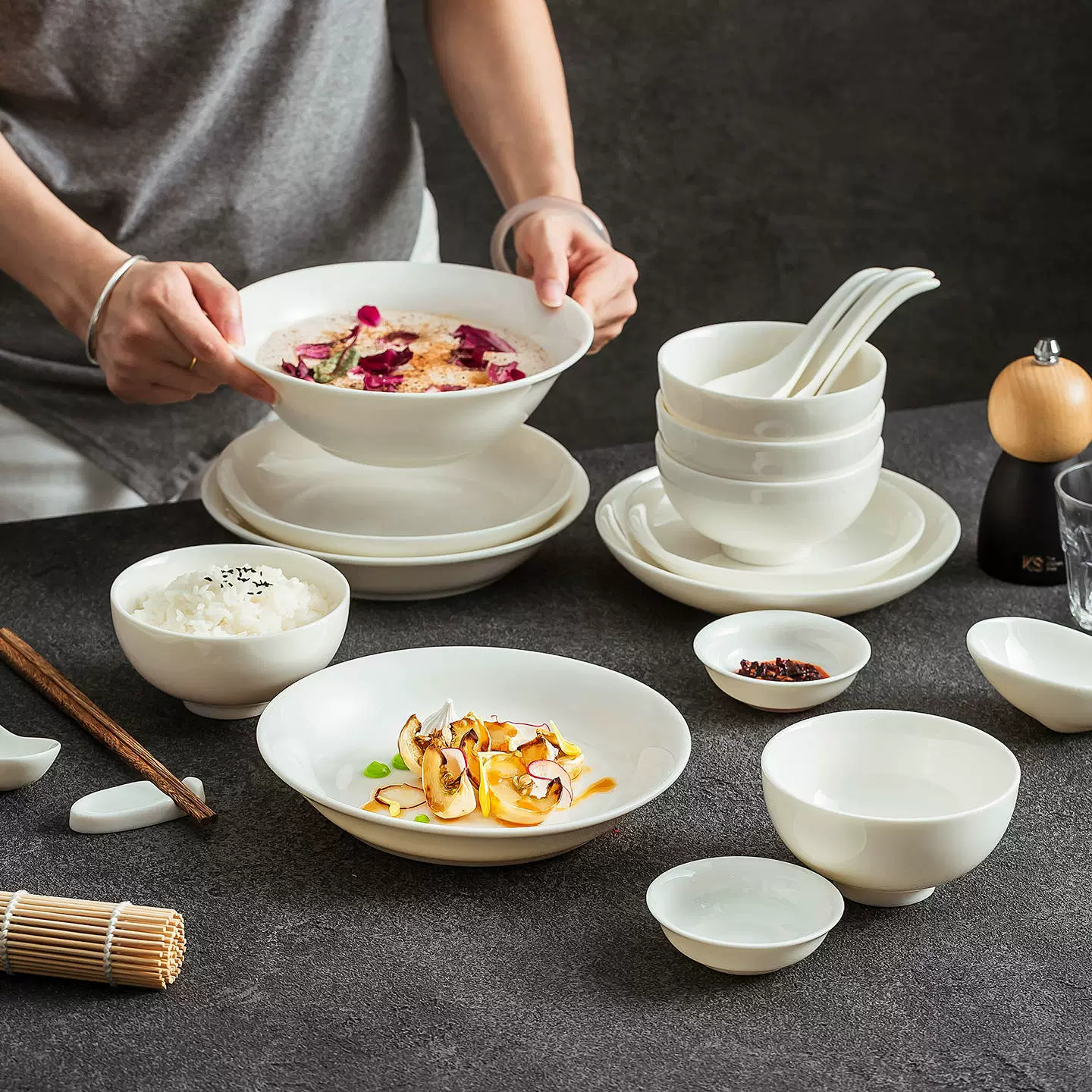 Tableware, high-end sophisticated ceramic set, light luxury style
