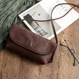 女士斜挎包;女士单肩包;女士手提包