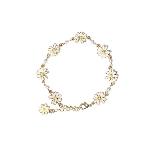 Japanese-Korean minimalist sunflower bracelet for women—wholesale, featuring tiny daisies; simple Instagram-style accessories, same design as online influencers—direct from the manufacturer.