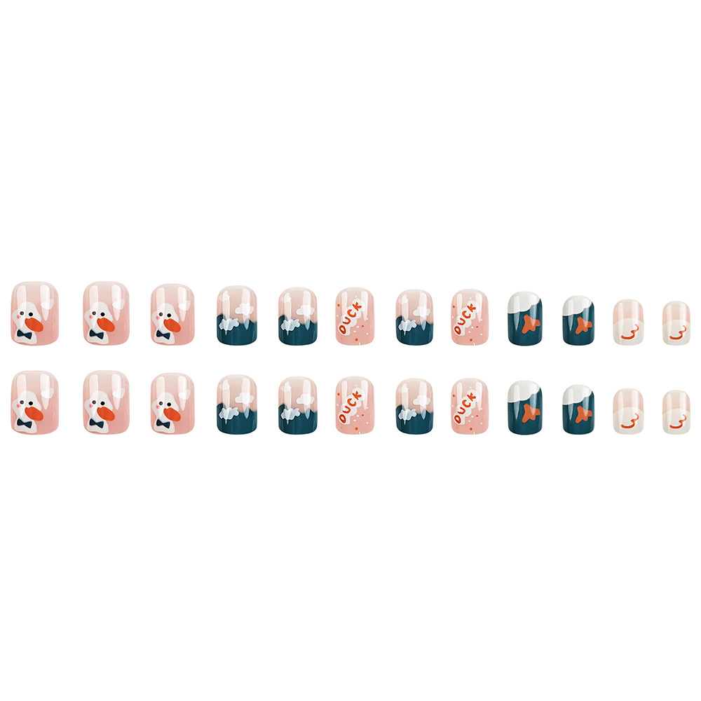 Cariñosa y dulce viento corto de uñas planas de dibujos animados pato blanco impresión para usar uñas 24 piezas pequeñas parches de uñas frescas