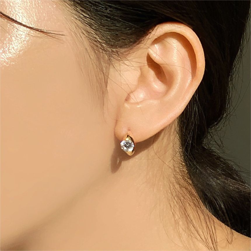 2g Weight 925 Sterling Silver Ear Needle Material 18K Gold Plated Plating Material Zircon Inlay Material Earrings Classification 1 Pair Quantity Daily Occasion 925 Sterling Silver Material Oval Pattern All Seasons Season Women's Gender Inlay Design Simple Style Style 1 Pair 18K Gold Plated 925 Sterling Silver Zircon 925 Sterling Silver Earrings Oval Earrings 1