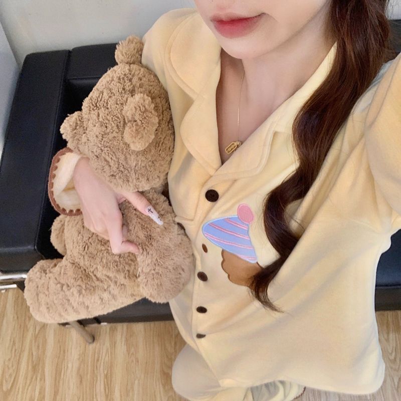 Al por mayor transfronterizo lindo cachorro pijama de cachemira mujer nuevo otoño invierno caliente ropa de casa cardigans dibujos animados dos piezas