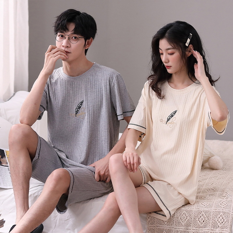 Pareja modal pijamas verano manga corta delgada simple traje de mujer ropa para el hogar hombres verano entrega transfronteriza
