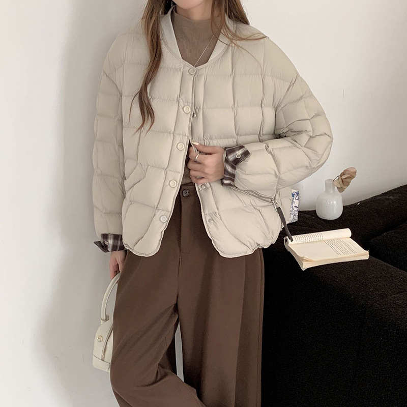 羽绒服女短款2025冬季新款时尚棒球领保暖小个子吊绳休闲保暖外套