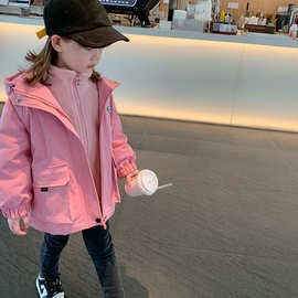 童装女童外套三合一冲锋衣2024韩版秋冬新款加棉加厚风衣女孩上衣