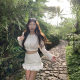 Good morning fan fan first love small white flower! Short Shirt Top Bow Hem Lace Short Skirt suit Women's Spring
