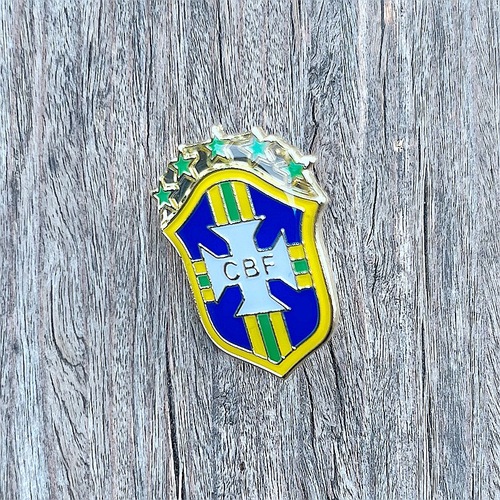 Fan supplies World Cup Spain Germany France Brazil Argentina Portugal team emblem brooch badge