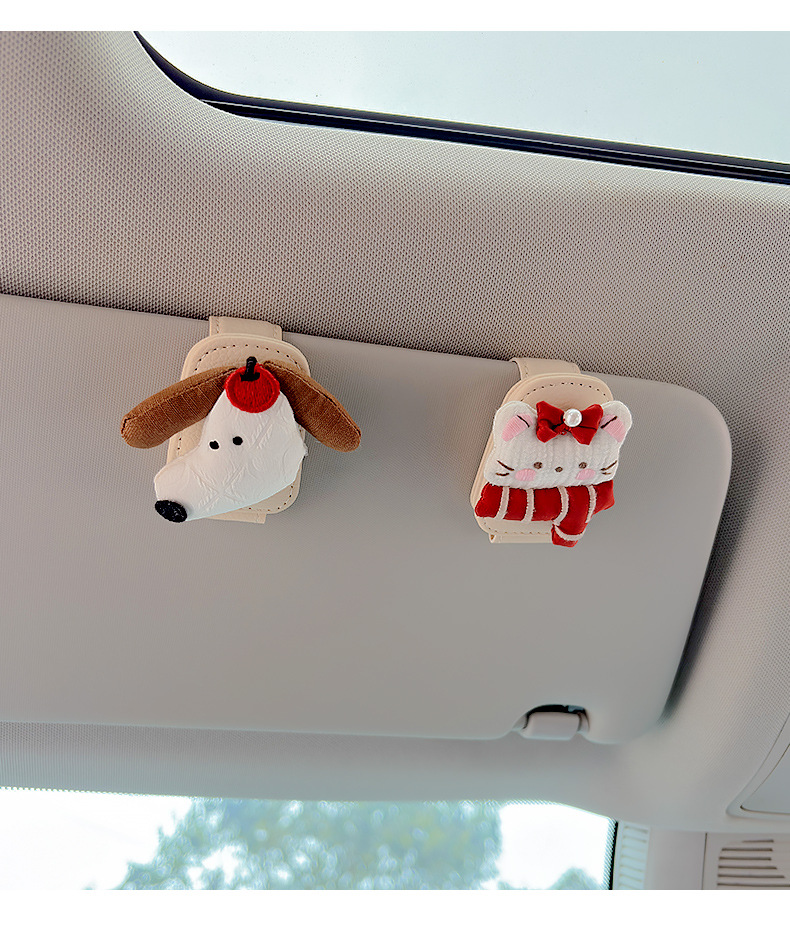 Cute Fabric Doll Car Sun Visor Clip, Multifunctional Sunglasses and Ticket Holder