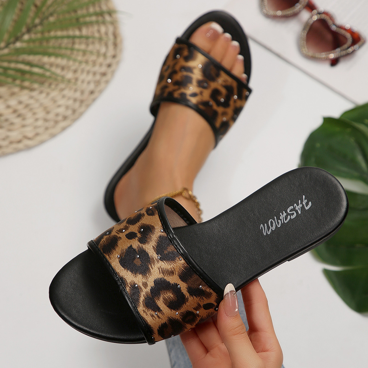 Sandalias Planas de Leopardo para Mujer de Cuero Sintético, Cómodas, para Uso Casual