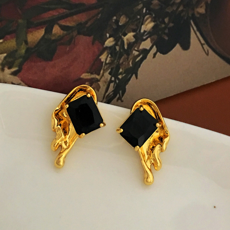 Retro Rhombus Copper Ear Studs Inlay Artificial Pearls Copper Earrings 1 Pair