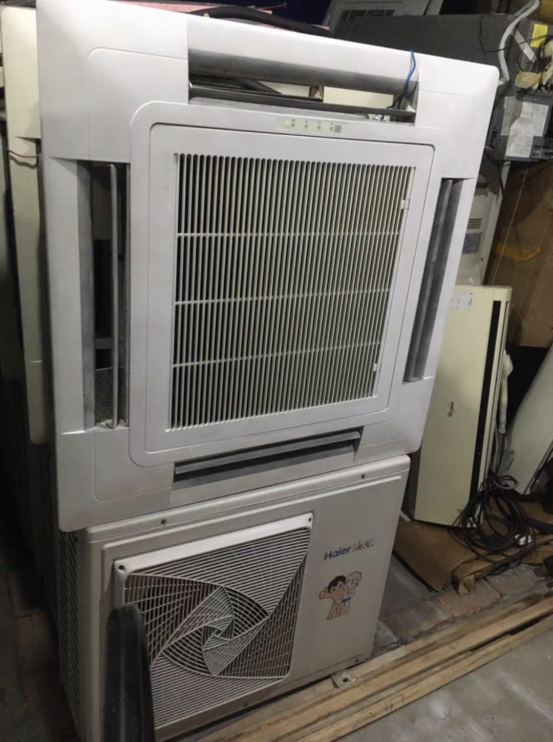 二手中央空调销售公司 长期收售旧设备 可提供安装维修一站式服务