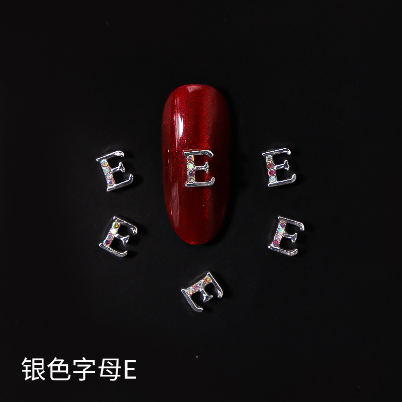 Nueva LZ manicura 26 letras aleación joyería estilo japonés Internet celebridad plata letras manicura joyería clavo Taladro
