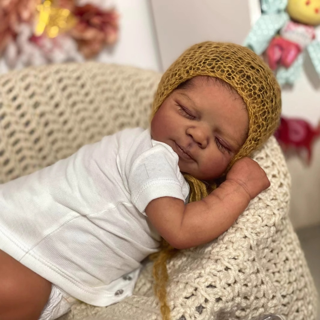 Casquillo amarillo de 19 pulgadas, muñeca de simulación de renacimiento, regalo para niños, suministro transfronterizo