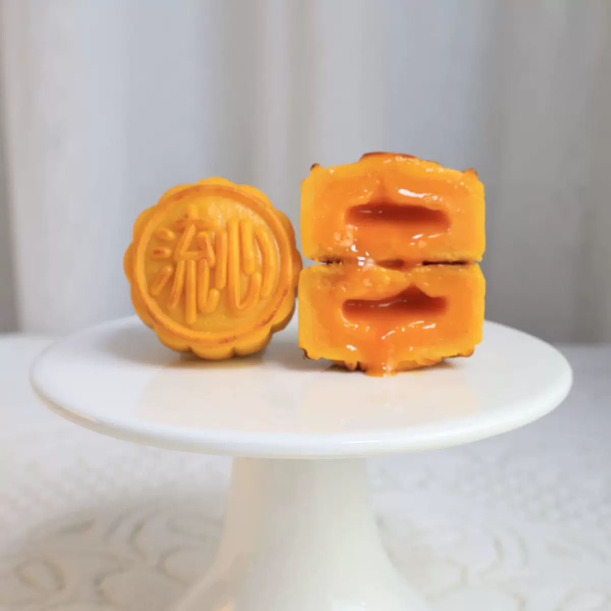直供·港式·流心奶黄月饼港式广式月饼奶黄流心月饼加工批发厂家