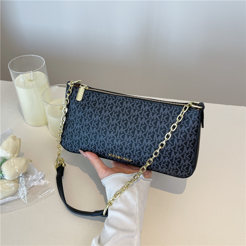 Women's Bag 2026 New Model Single Shoulder Crossbody Bag, Small Square Handbag with a High-End Feel, Chain Underarm Bag, Single Shoulder Crossbody Bag Women's Bag 2026 New Model Single Shoulder Crossbody Bag, Small Square Handbag with a High-End Feel, Chain Underarm Bag, Single Shoulder Crossbody Bag