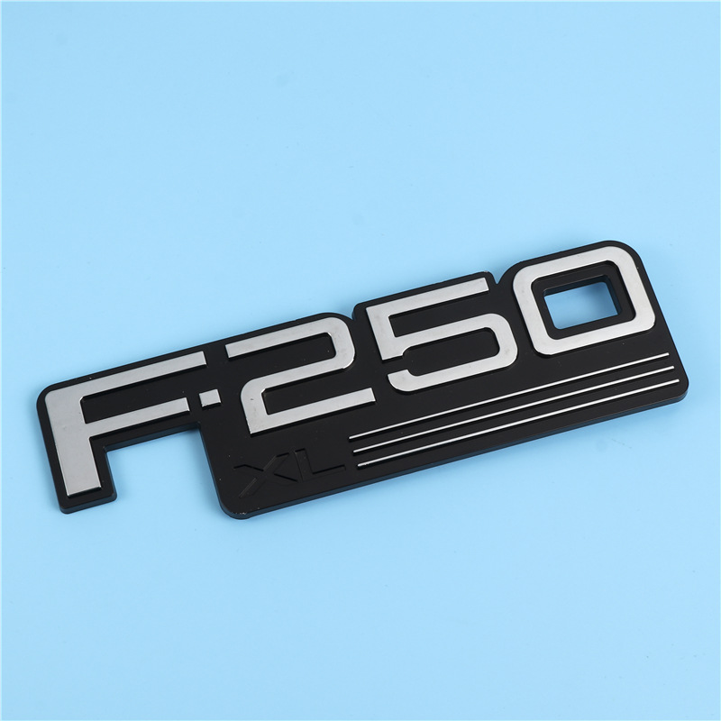 塑料电镀标牌汽车配件铭牌 金属中网标尾标贴塑料配件 塑料注塑