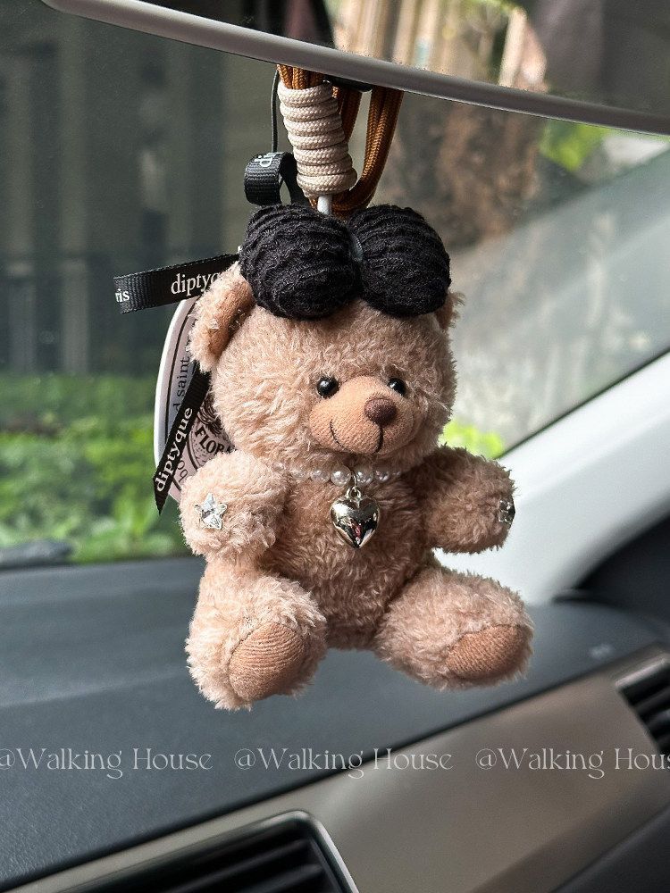 Car Seatbelt Decorative Shoulder Pads, Cute and High-End, Maillard Bear Plush Car Interior Decoration Gift