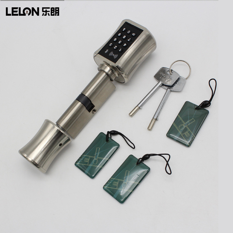 Cerradura inteligente ajustable para comercio exterior transfronterizo, núcleo de cerradura inteligente Tuya, cerradura de contraseña de repuesto, manija de puerta de madera, núcleo de cerradura inteligente antirrobo