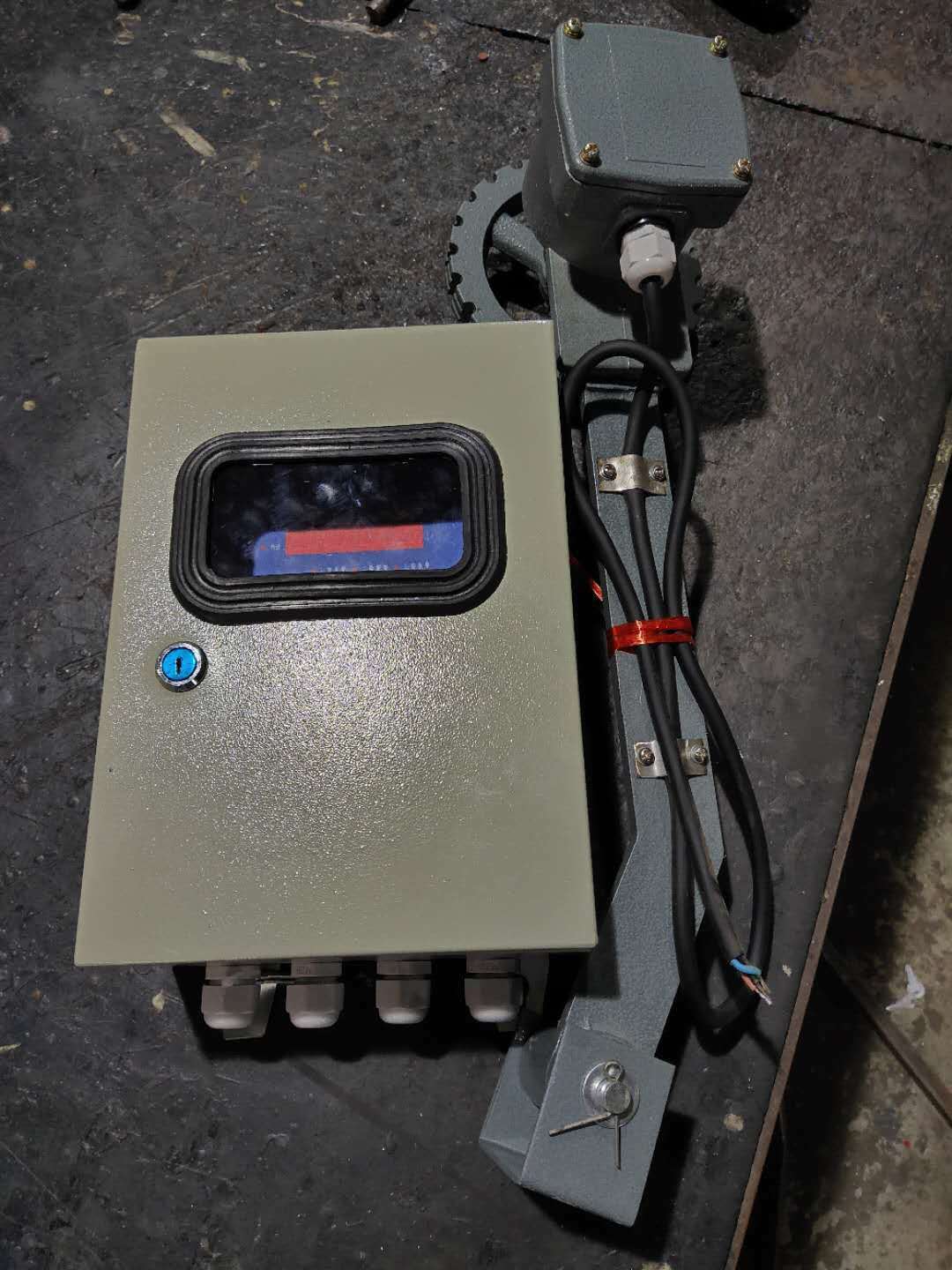 DH-S-C接触式速度检测器﻿ 触轮式皮带速度检测仪