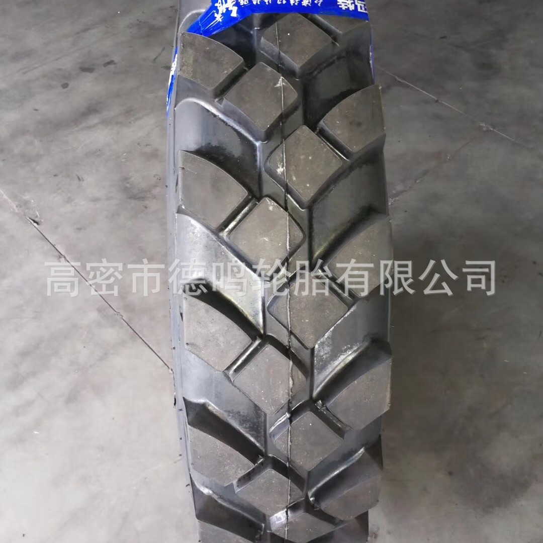 Neumático de raspador subterráneo liso 1000-20 neumático plano de mina 9.75-18 1200-20 1200-24