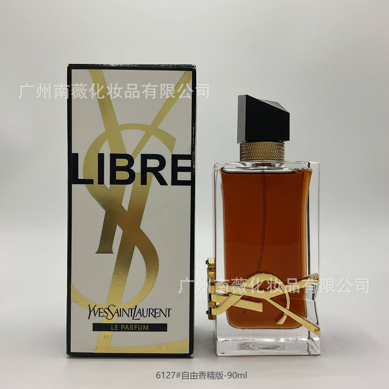 Ropa formal coco Ebony Honey Napoleón Noche Prima Pear Tacones Citrus Basil Jazz Lounge 100ml