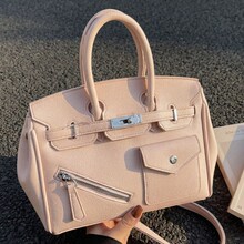 2025�羳�¿��K�����ŮŮ������������μ�б���Ů���r�г���б