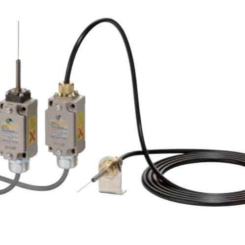 欧姆龙NX-OD5256-5 c200he型plc