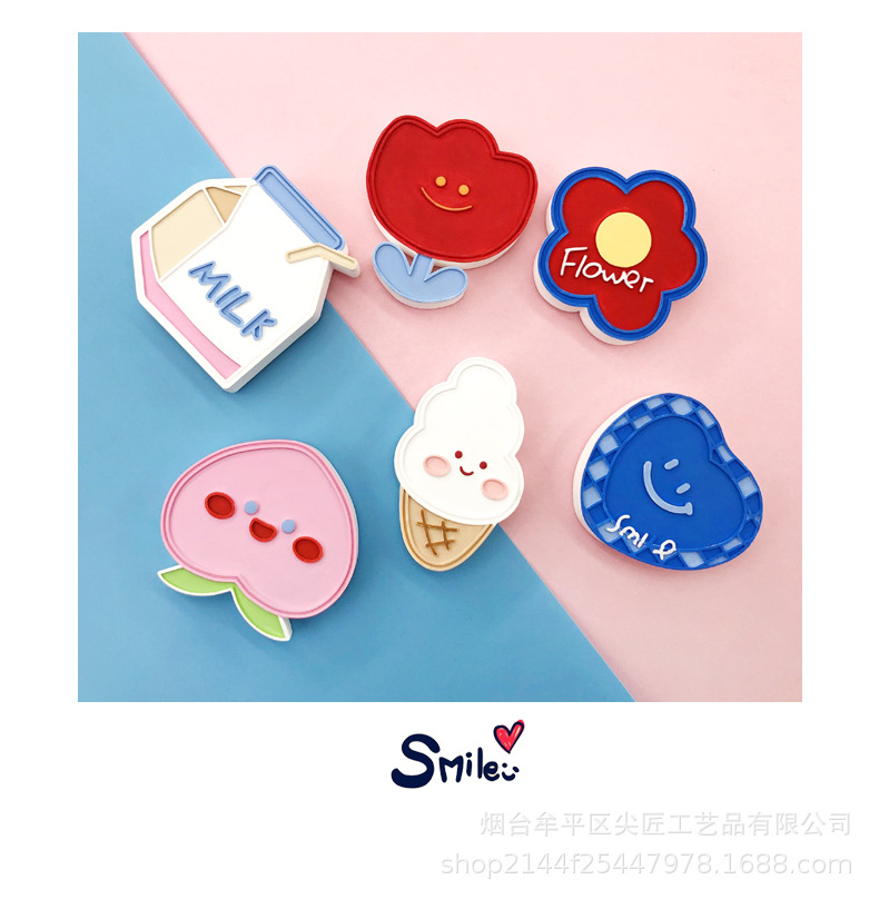Ins Popular Car Air Freshener with Cute and Funny Expressions, Decorative Fragrance for Car Interior, Suitable for Women's Cars