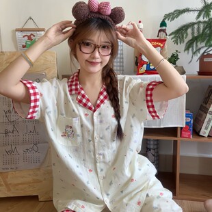 �����¿��黨�L�r��Kitty���޶���Ҿӷ�ײɫ�t�׸�y���⴩˯��