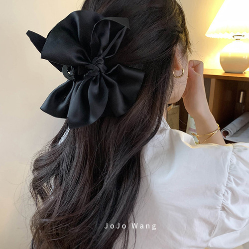 The big bow is very eye-catching ~ Satin black wine red hair shark clip women's hair clip Korean hair clip on the back of the head