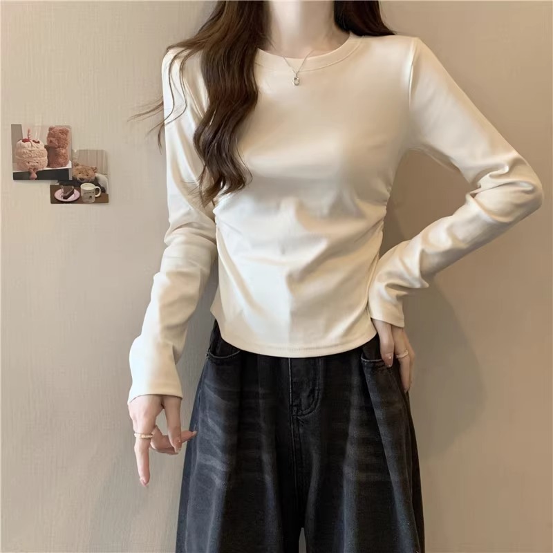 韓国系の灰色の刺繍の丸首の長袖の底のシャツの女性の春と秋冬の中で重ねてしわを着て身を修める純綿の上で服を着ます。|undefined