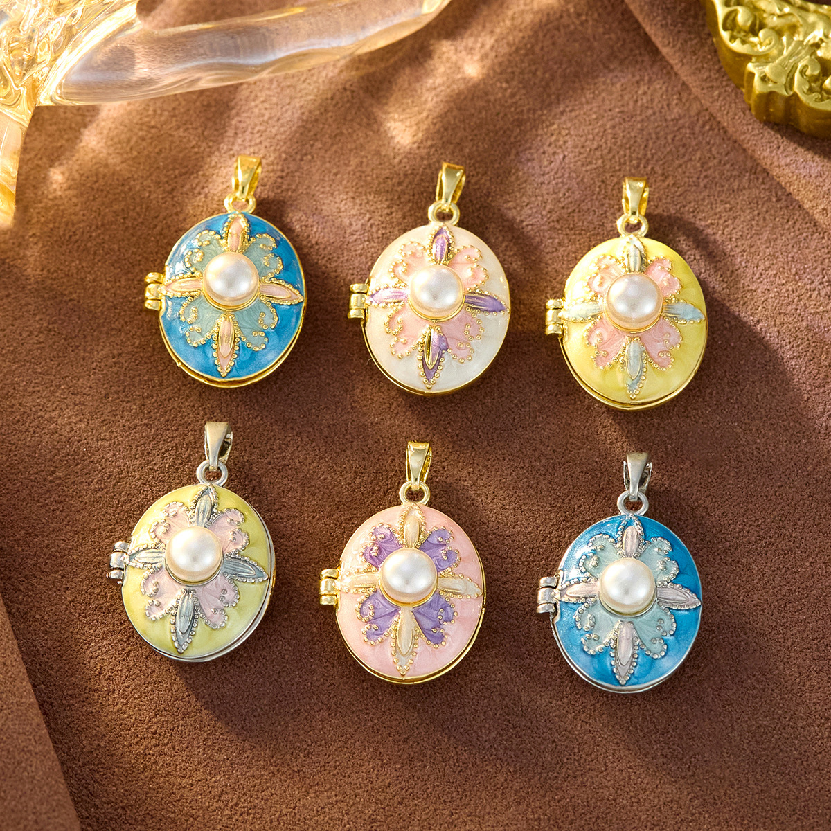 European and American Cross-Border Niche Design High-End Creative Fashion Colorful Oil Drop Photo Box Copper Gold-Plated Necklace Pendant for Women