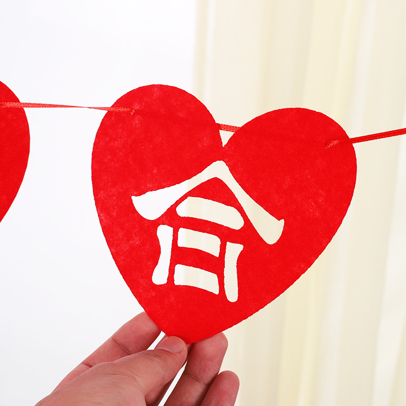 Fabricantes al por mayor de varios estilos de fieltro no tejido flor de boda decoración de la sala de estar de boda colgantes de bandera