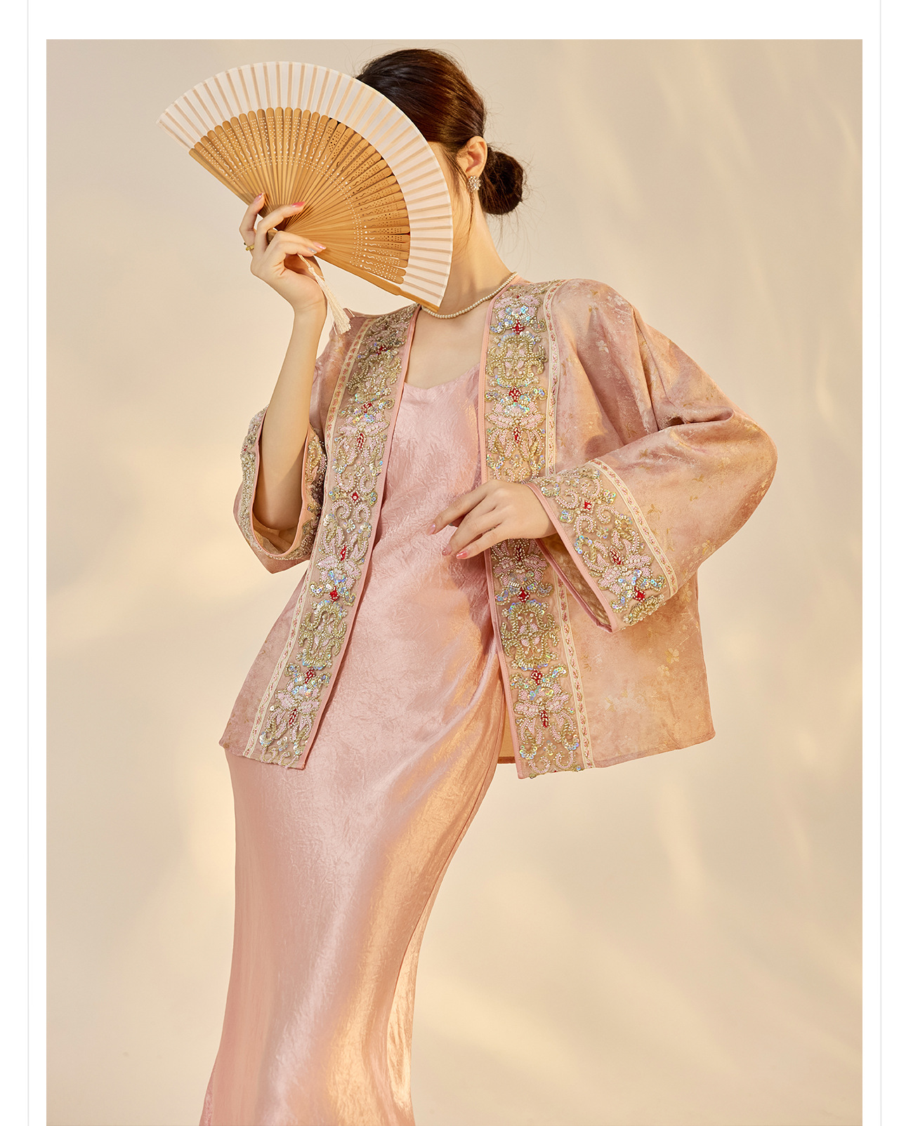 Áo khoác cardigan thêu hoa nặng kiểu Trung Hoa mới, đính cườm cao cấp N7065 — hồng chi tiết 13
