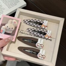 �ɐ��ﶬ�r��������Ů��С�ÿ�ɫ��y��ˇˮ��BB�A���s�ٴ�l�A