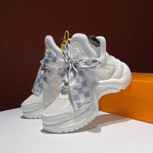 2024�¿�Θ���\��Ь�����ﶬ������С��Ь�����ը���ϵ�ЬŮ