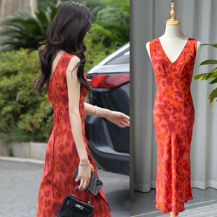 ���ռtõ��&middot;�͹żtȹб�z�����ü���z�o�䱳��ȹ