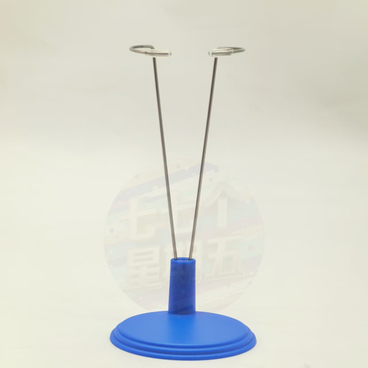 20cm stand (blue) height 11-13cm