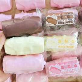 湿软手感软慢粘pu仿真巧克力棒面包捏捏乐解减压模型道具学生礼品